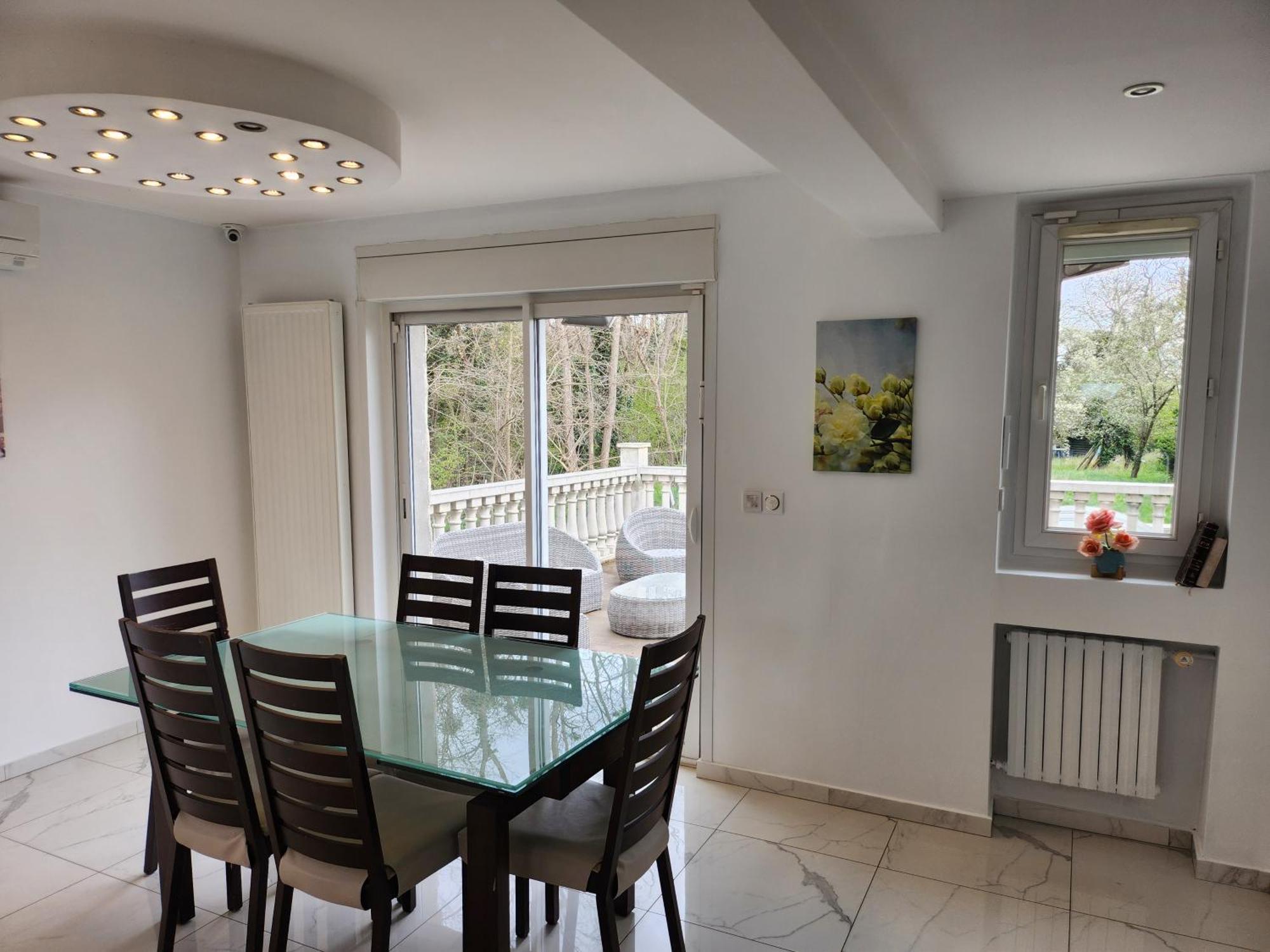 Villa Massenet Sarcelles Extérieur photo