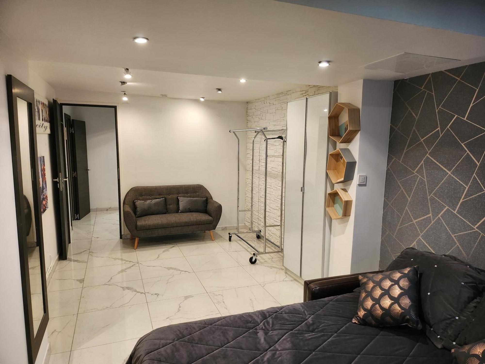 Villa Massenet Sarcelles Extérieur photo